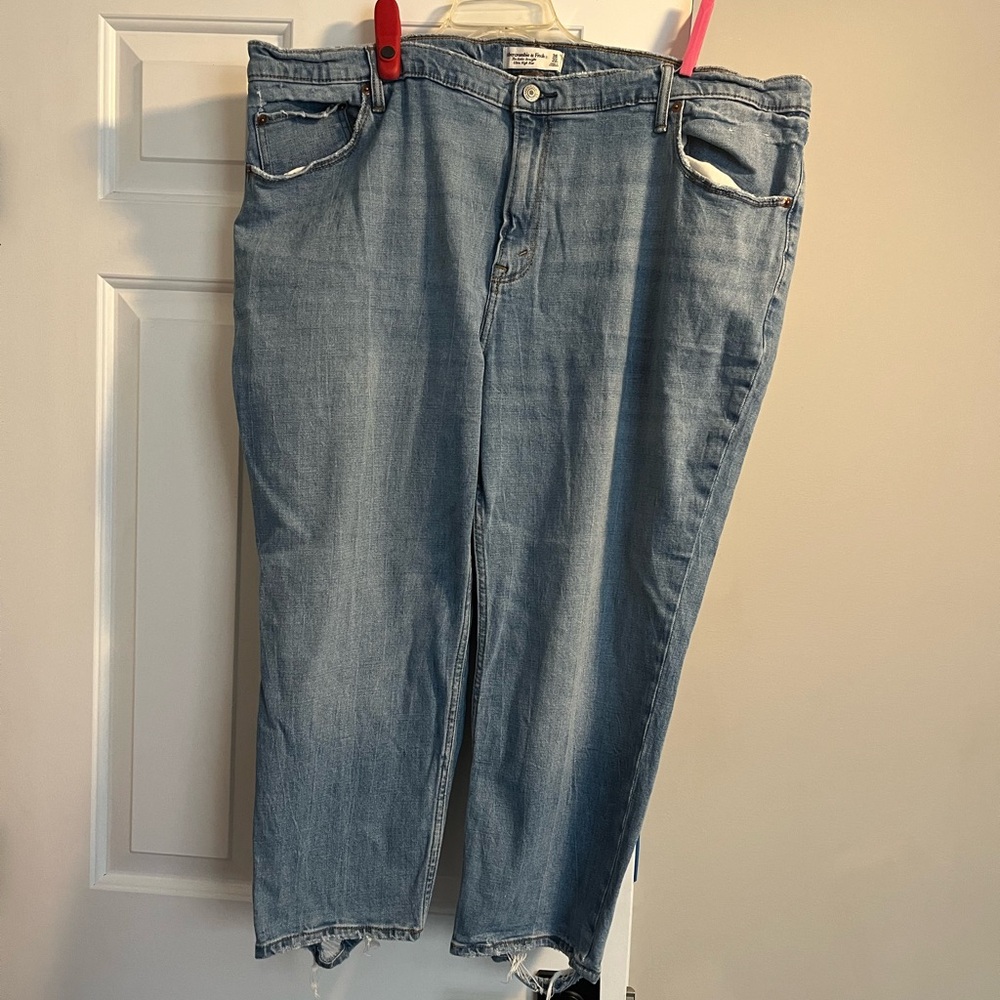 Women's Blue Jeans